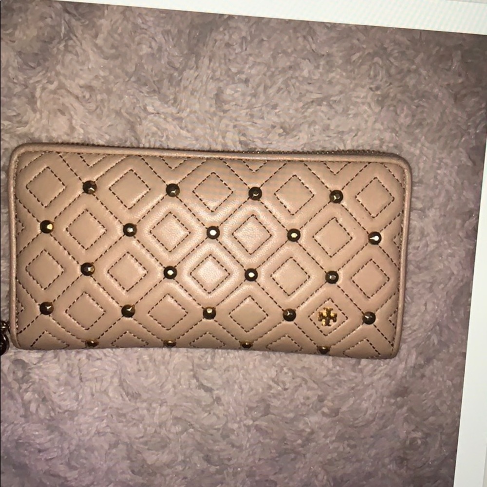 Tory Burch Gorgeous wallet. Never used.